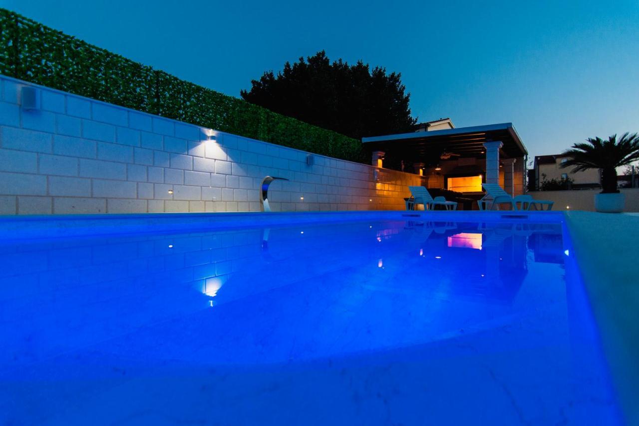 Aurora Apartamento Kaštela