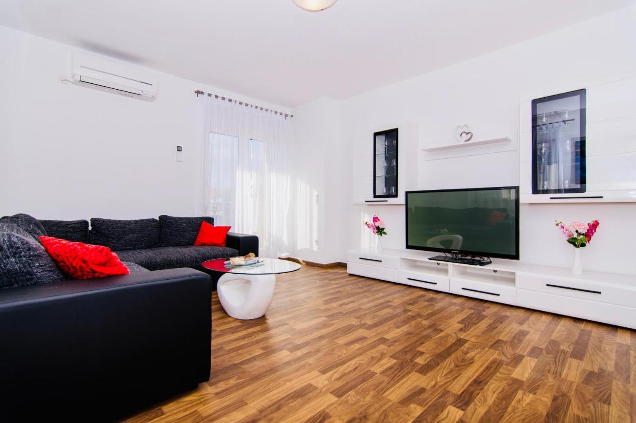Aurora Apartamento *